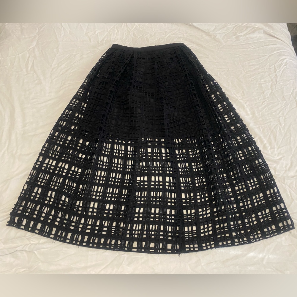 Stylish Women's Skirt EUC Sz S/XS cage knit